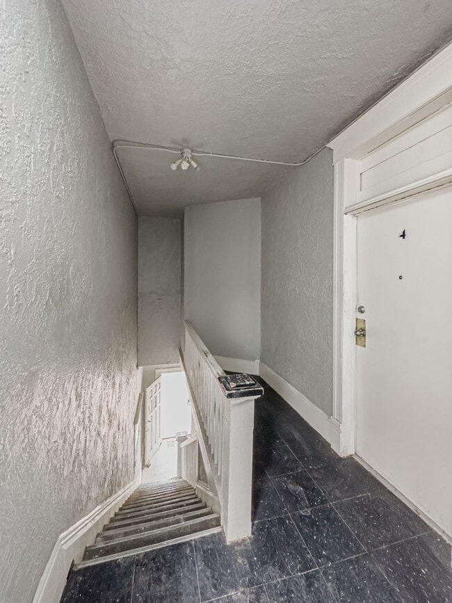 Photo - 809 N Virginia St Unit 5