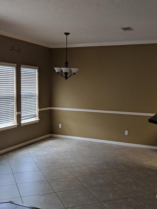 Photo - 8005 Blue Bonnet St