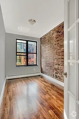 Building Photo - 124 Ridge St Rental
