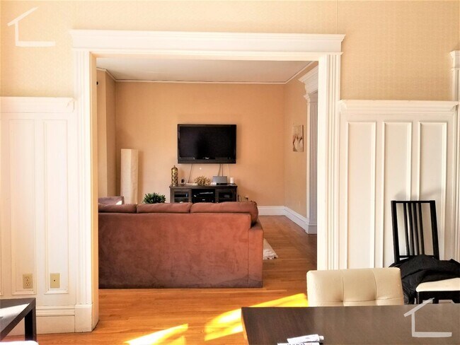 Photo - 21 Claymoss Rd Unit 1