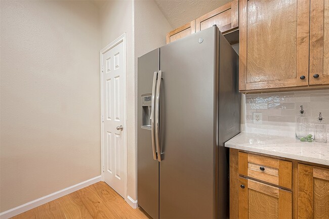 Photo - 2910 Crescent Bend Rd