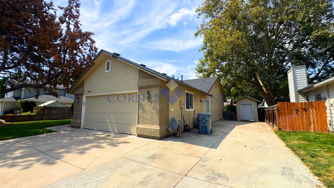 Photo - 5537 N Tumbleweed Pl