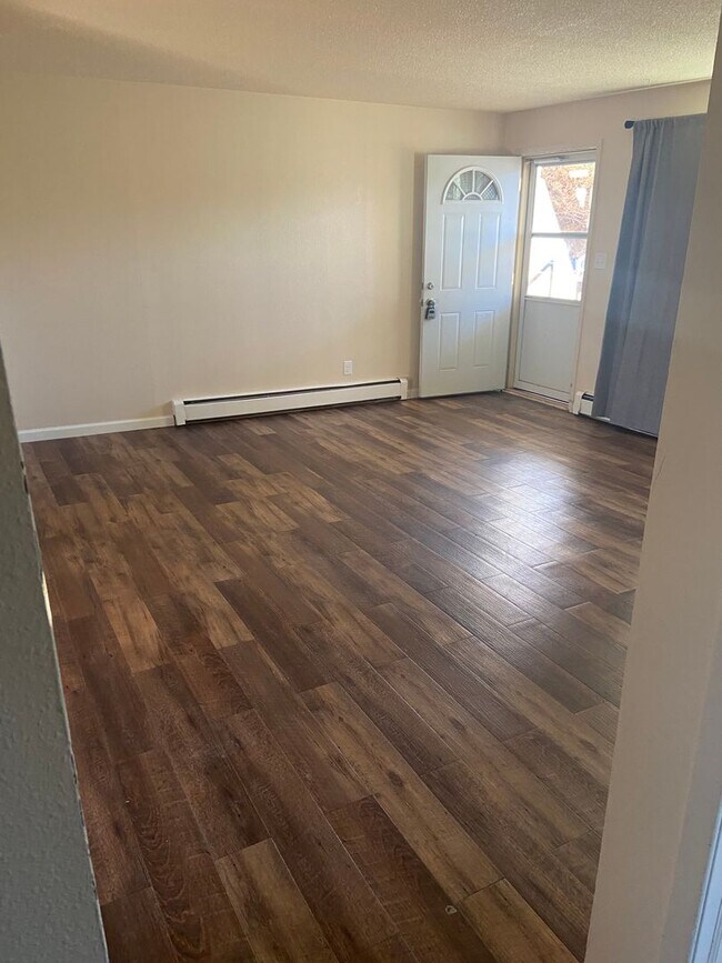 Photo - 1604 N Empire Ave Unit Empire1604B