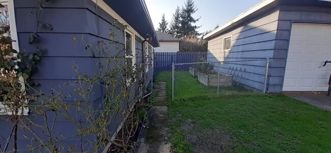 Photo - 2bd/1ba Seattle Home