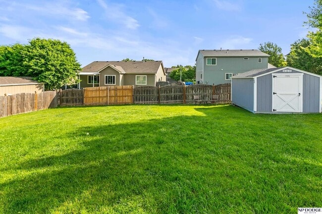 Photo - 1104 Valleyview Dr