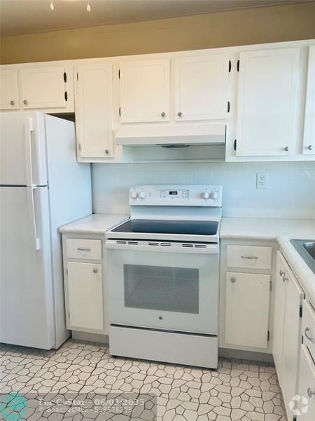 Building Photo - 8515 Sunrise Lakes Blvd Unit 303 Rental