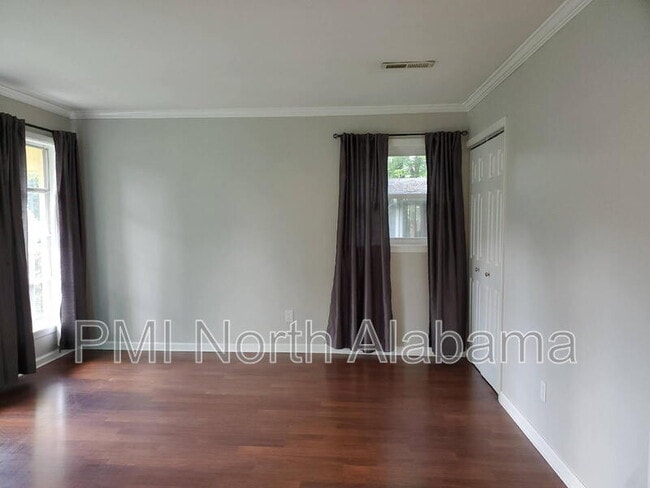 Photo - 2248 Norwood Dr NW
