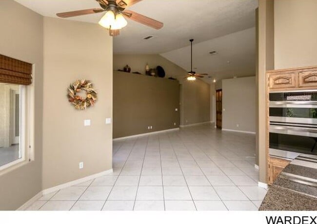 Photo - 4 Bedroom House Across from Golf Course! *HOME IS CURRENTLY OCCUPIED, PLEASE DO NOT DISTURB THE T...