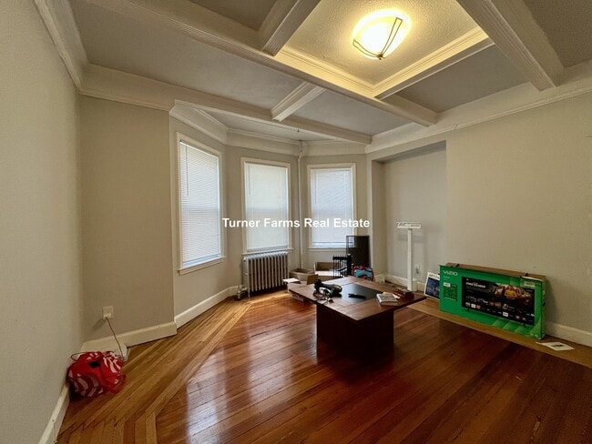 Photo - 114 Thornton St