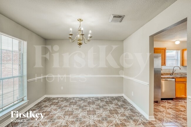 Photo - 9342 Bowmore Ct