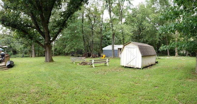 Photo - 3111 W Perry Rd