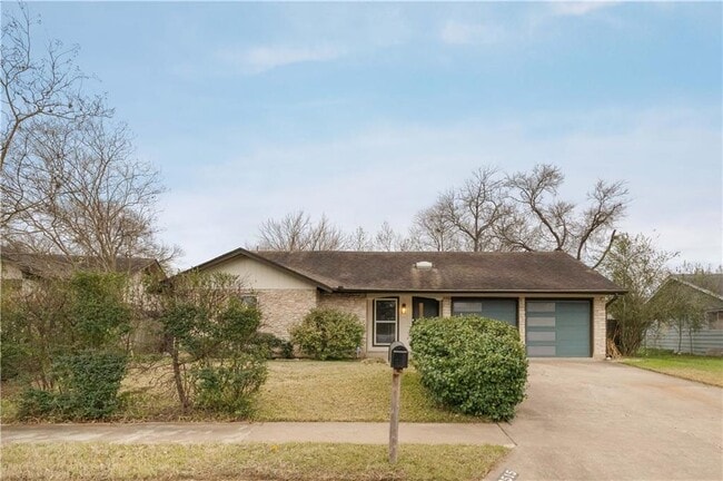 Building Photo - 2515 Berkett Dr Rental