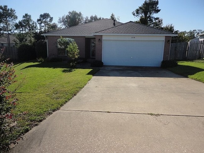 Building Photo - 370 Mizzen Ln