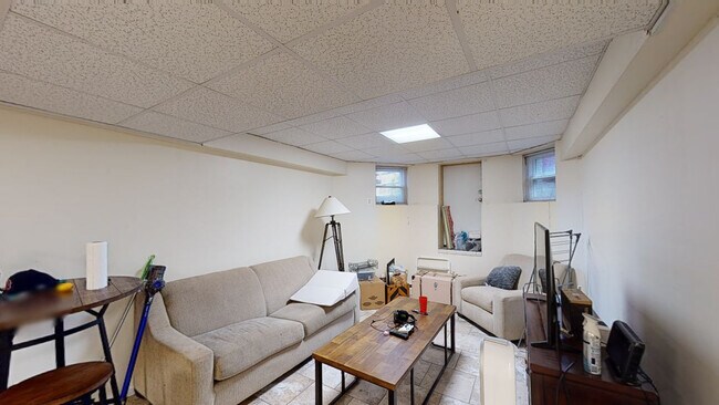 Photo - 16 Glenville Ave Apartments Unit B6