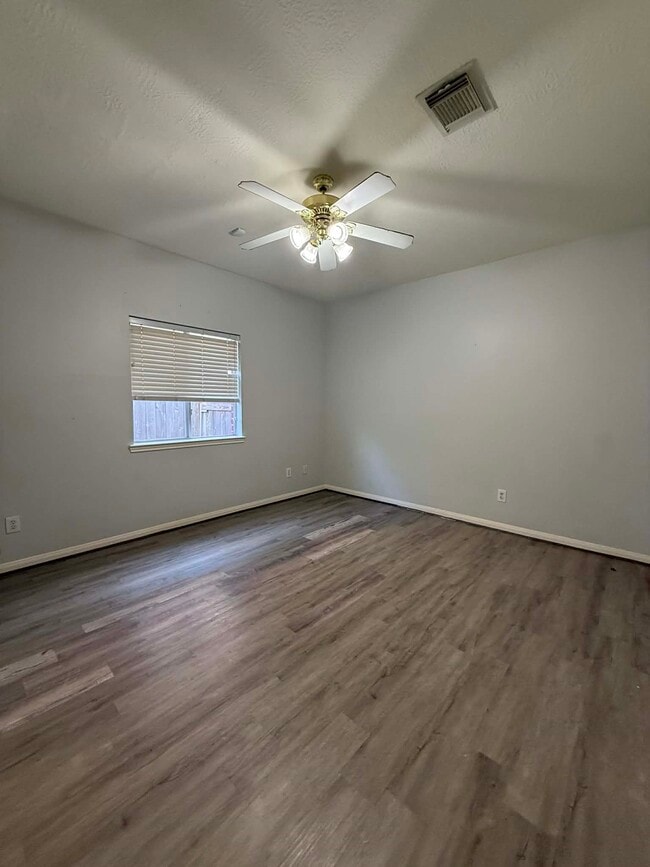 Photo - 13814 Bink Ct