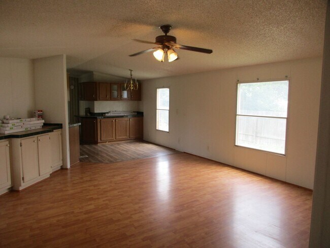 Photo - 3/2 Hoover Valley Doublewide