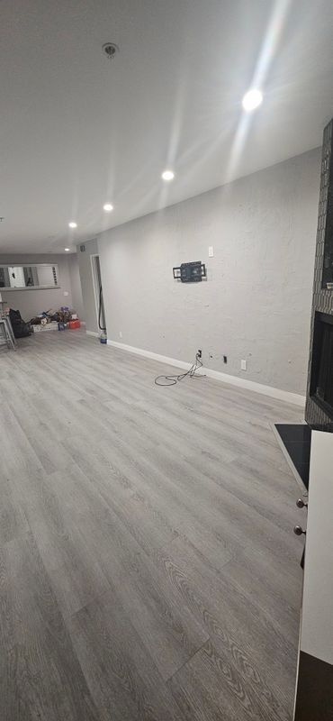 Photo - 15455 Sherman Way Unidad 14