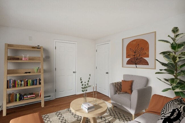 Photo - 2704 Garfield Ave Unit 4