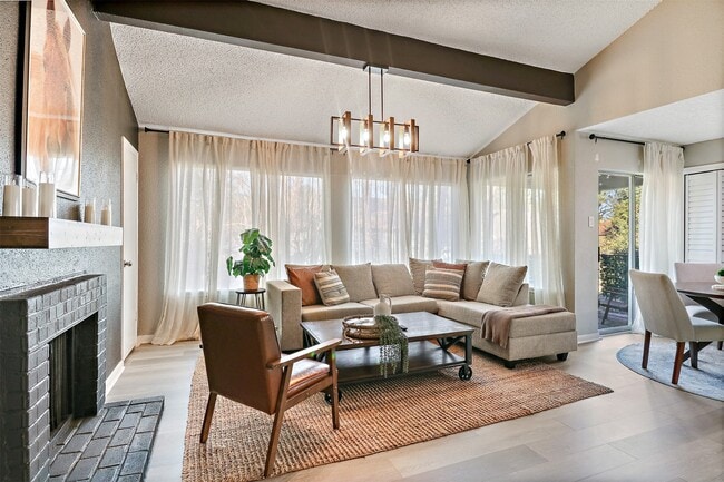 Photo - 12400 Overbrook Ln Unidad 46D