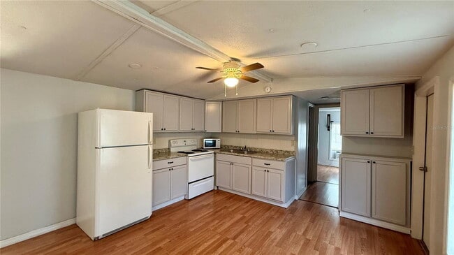 Photo - 5109 Hibiscus Rd