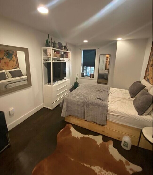 Photo - 1134 Jefferson Ave Unit 1