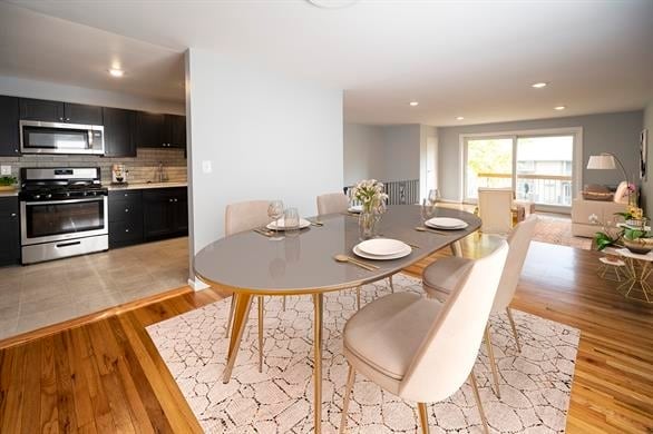 Photo - Runnymede Gardens