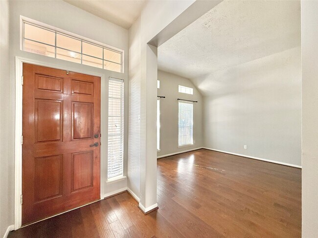 Photo - 1803 Moston Dr