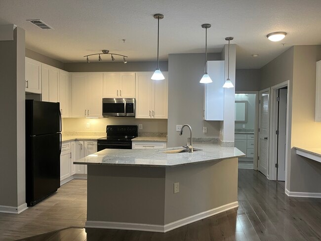 Building Photo - 400 17th St NW Unit 1333 Rental
