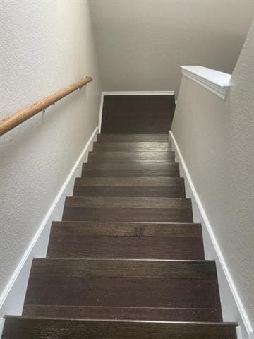 Photo - 850 Warbler Ln