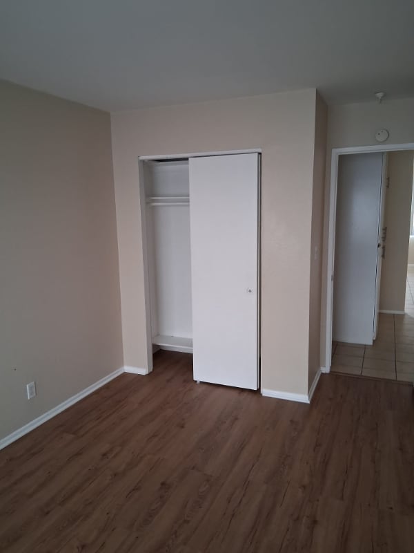 4438 138th St Unidad 4453 W 138th St