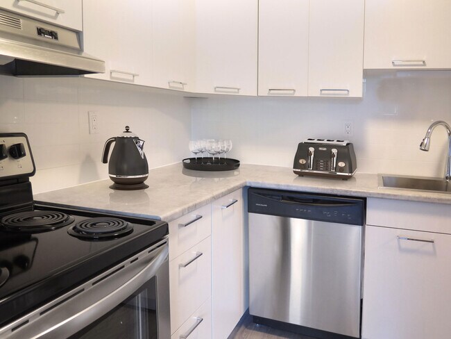 Photo - Castlegrove Estates