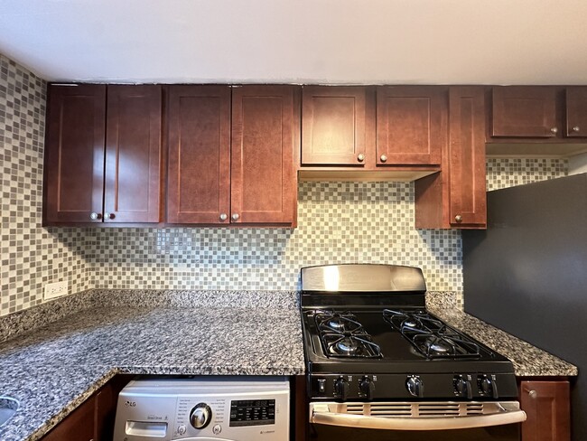 Photo - 432 Elm Pl Unit 211
