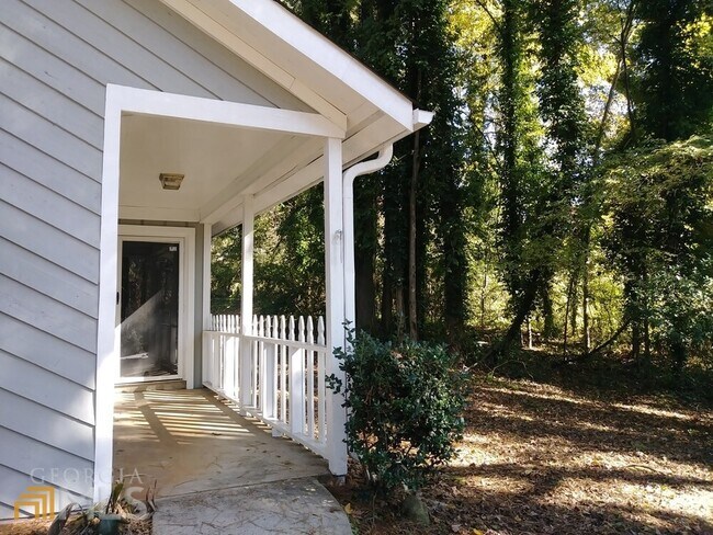 Photo - 512 Oak Rd SW