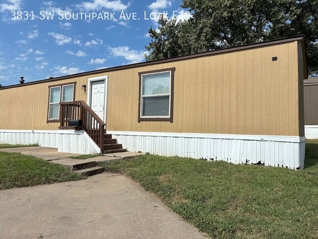 Photo - 3831 SW South Park Ave