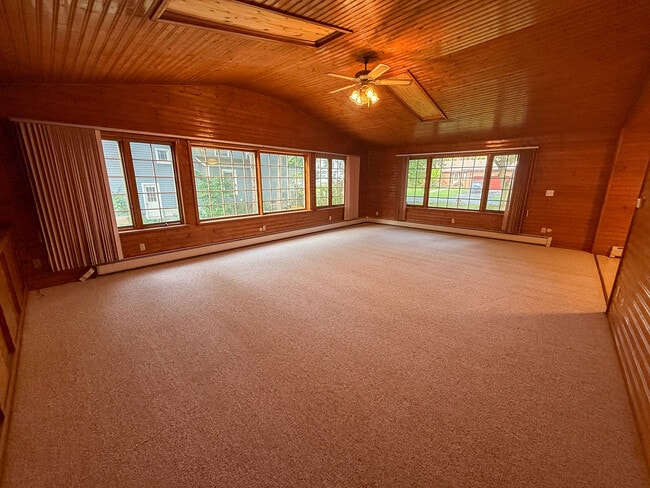 55 Oak St Unit 1