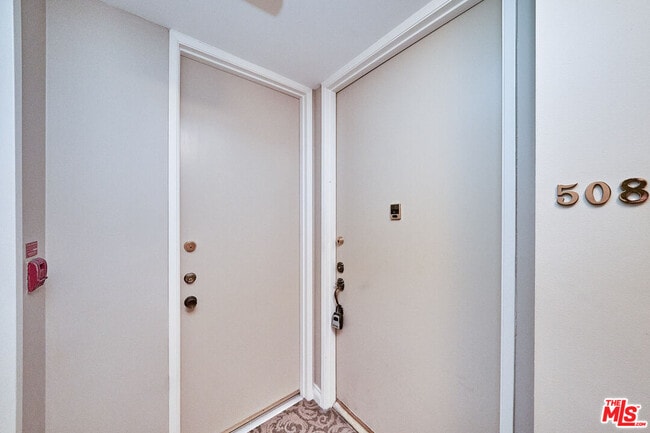 Photo - 10747 Wilshire Blvd Unit 508