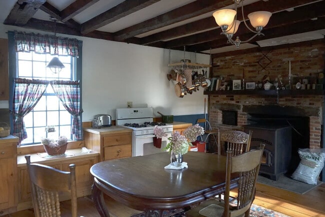 Photo - 2 Ashuelot Main St