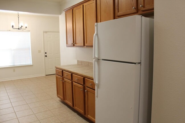 Photo - 207 N McGuire Ave