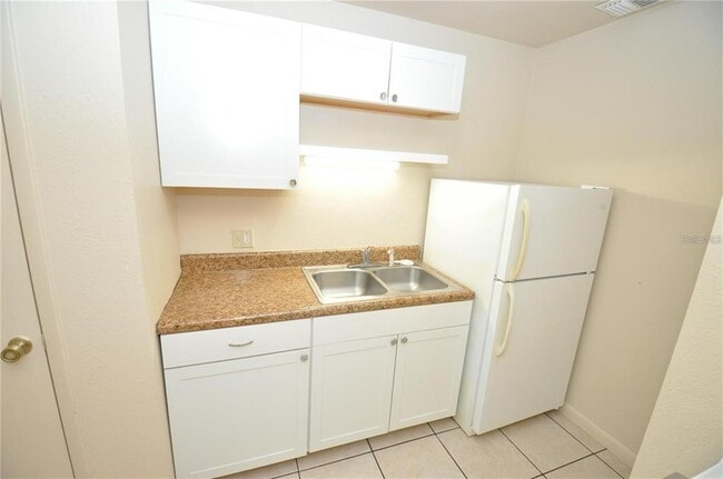 Photo - 125 Denton Ave