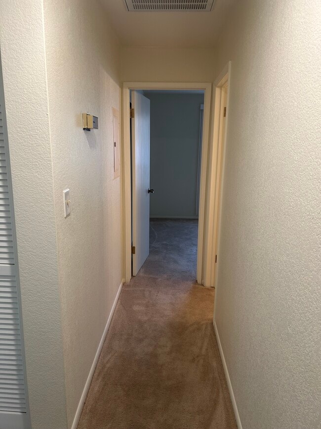 Photo - 2044 Mesquite Ln Unit M203