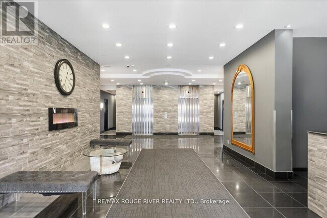 Photo - 135 James St S Unit 1401