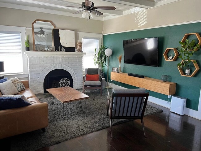 Photo - 1251 N San Pablo Ave