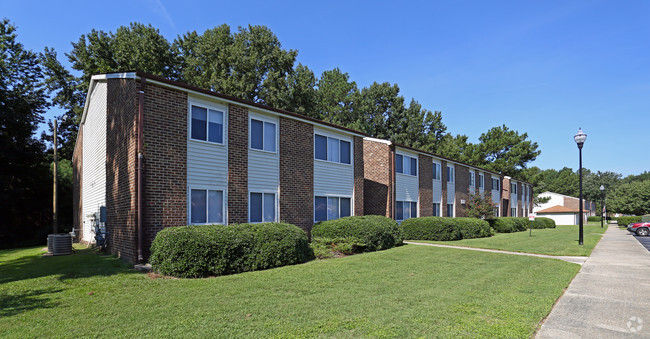 Magnolia Manor - Magnolia Manor Apartments