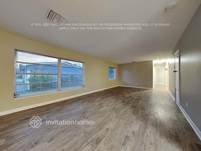 Photo - 404 Edwin St