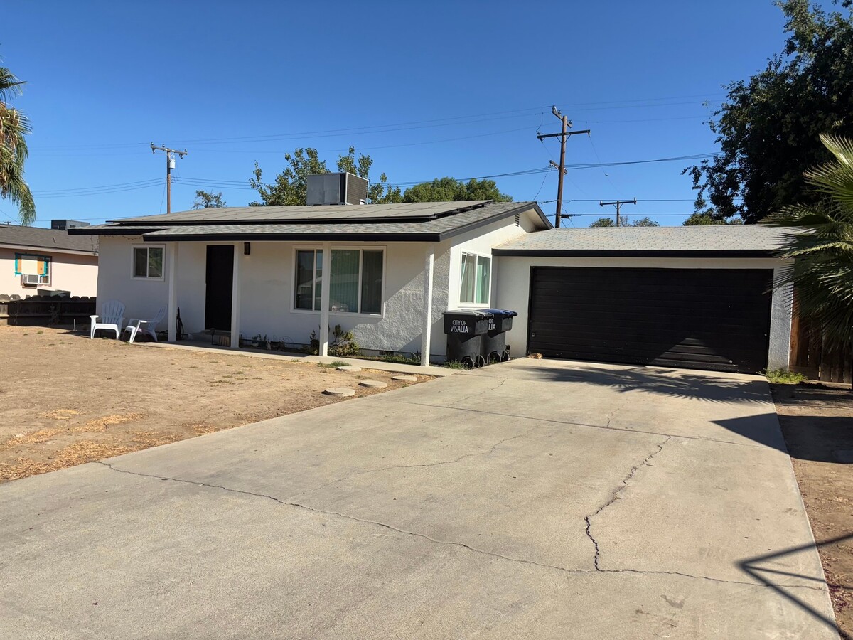Photo - 1136 W Wren Ave