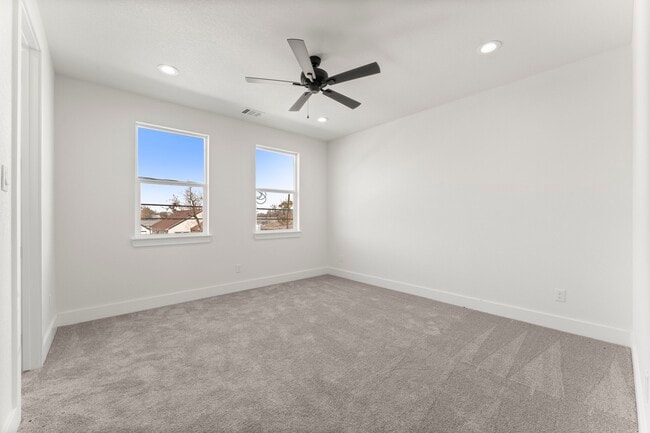 Photo - 6808 Ralston St