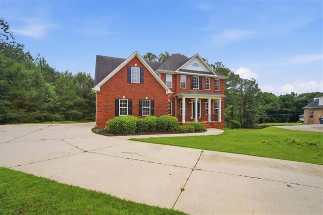 Photo - 2000 Millstone Dr SW