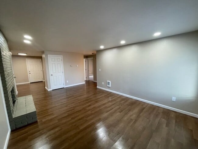 Photo - Newly Remodeled 3 Bedroom Ranch Style Home