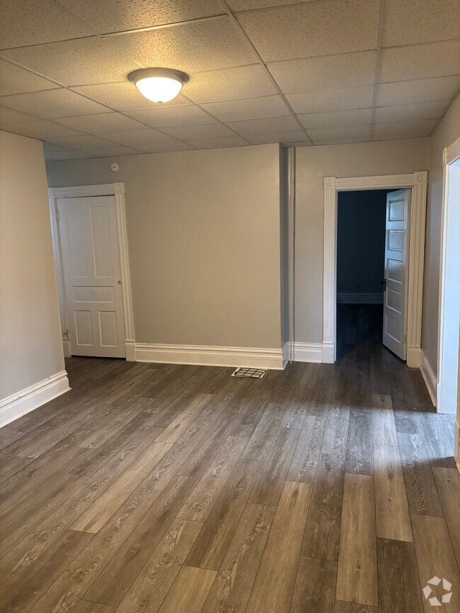 Building Photo - 446 Virginia Ave Rental