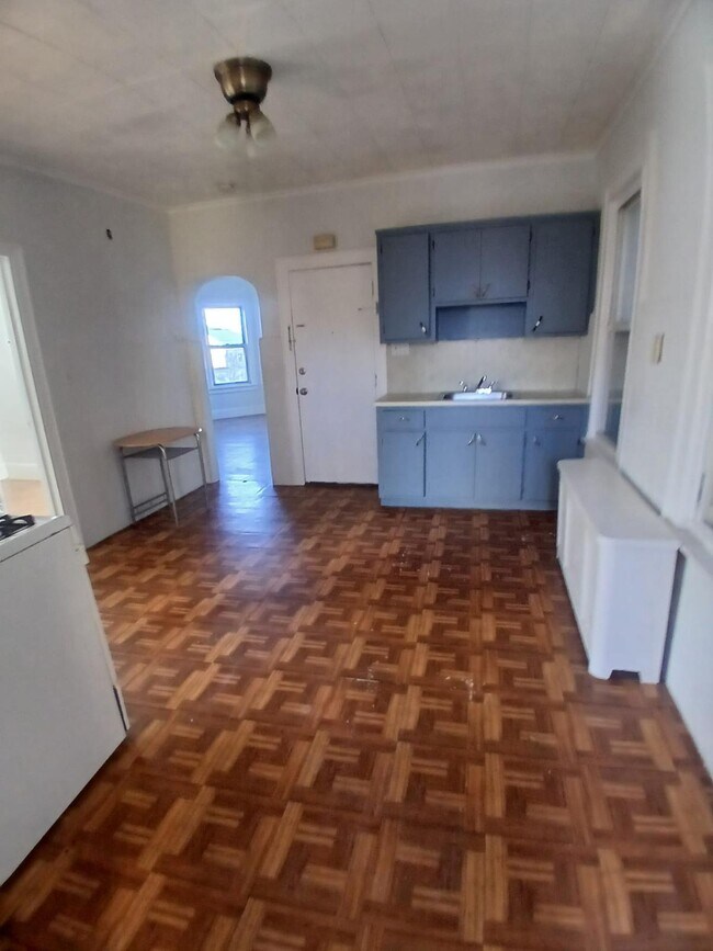 Photo - 486 21st Ave